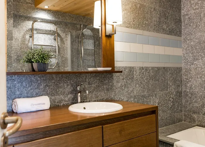 Le Favre Alpstuga Chamonix